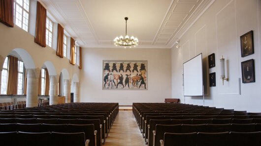 Aula im Hauptgebäude der Universität Jena